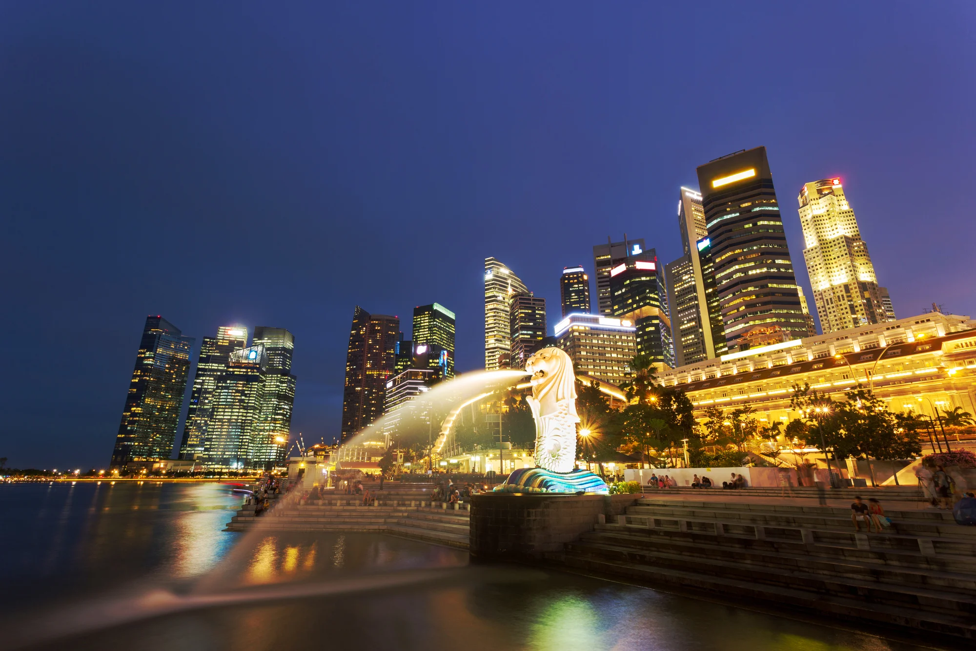 Tượng Merlion phun nước tại Singapore trong chủ đề Bikini Bottom Express