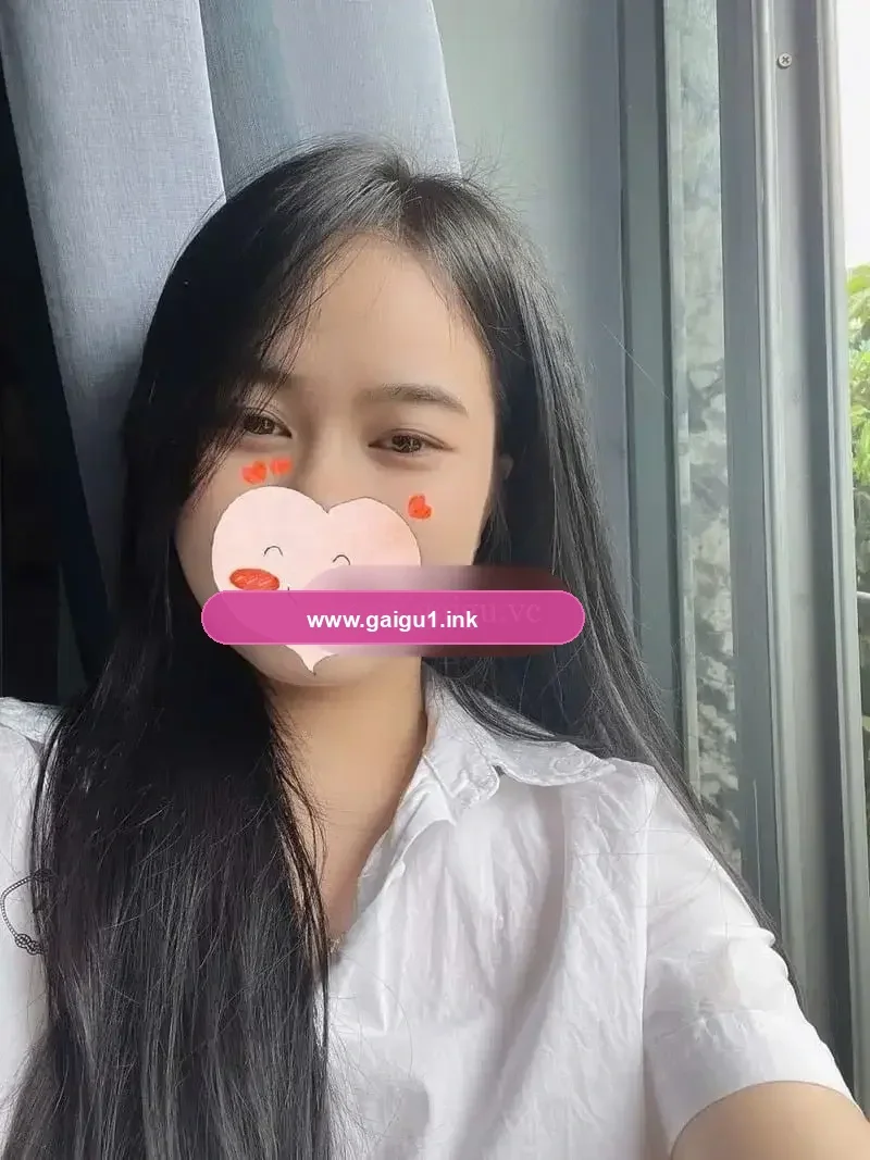 Bộ ảnh bóp vú người yêu, tấm 24