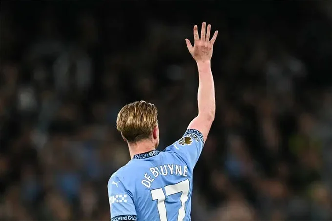 Tạm biệt De Bruyne, nhưng Man City cần lật sang một trang mới