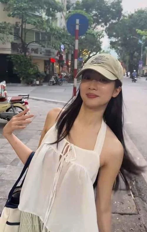 Gái xinh Hà Thi khoe gương mặt không app 'chấn động' của hội mỹ nhân Việt - Báo Tri thức & Cuộc sống